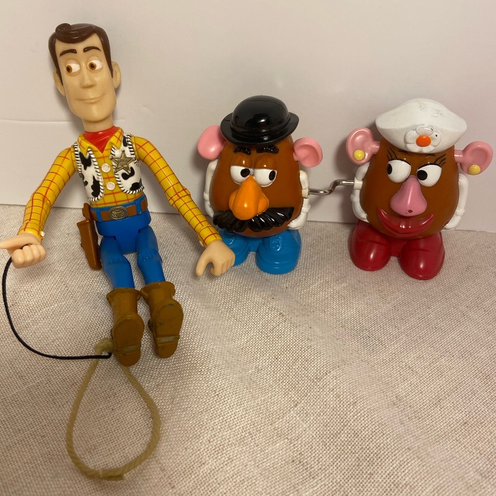 1999 Toy Story Mr and Mrs Potato Head and Woody 90s Vintage Disney action figure